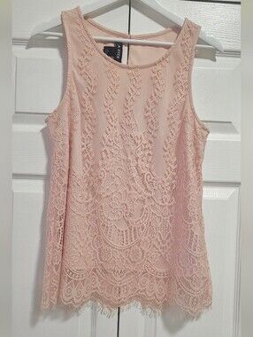 A. Byer Women's Blush Pink Lace Sleeveless Top